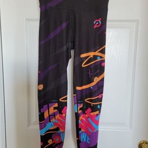 Peloton BHM leggings medium